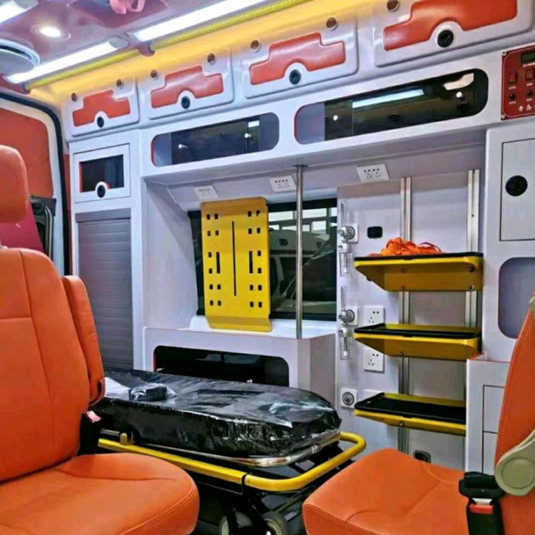 太平长途救护车护送病人租赁价格